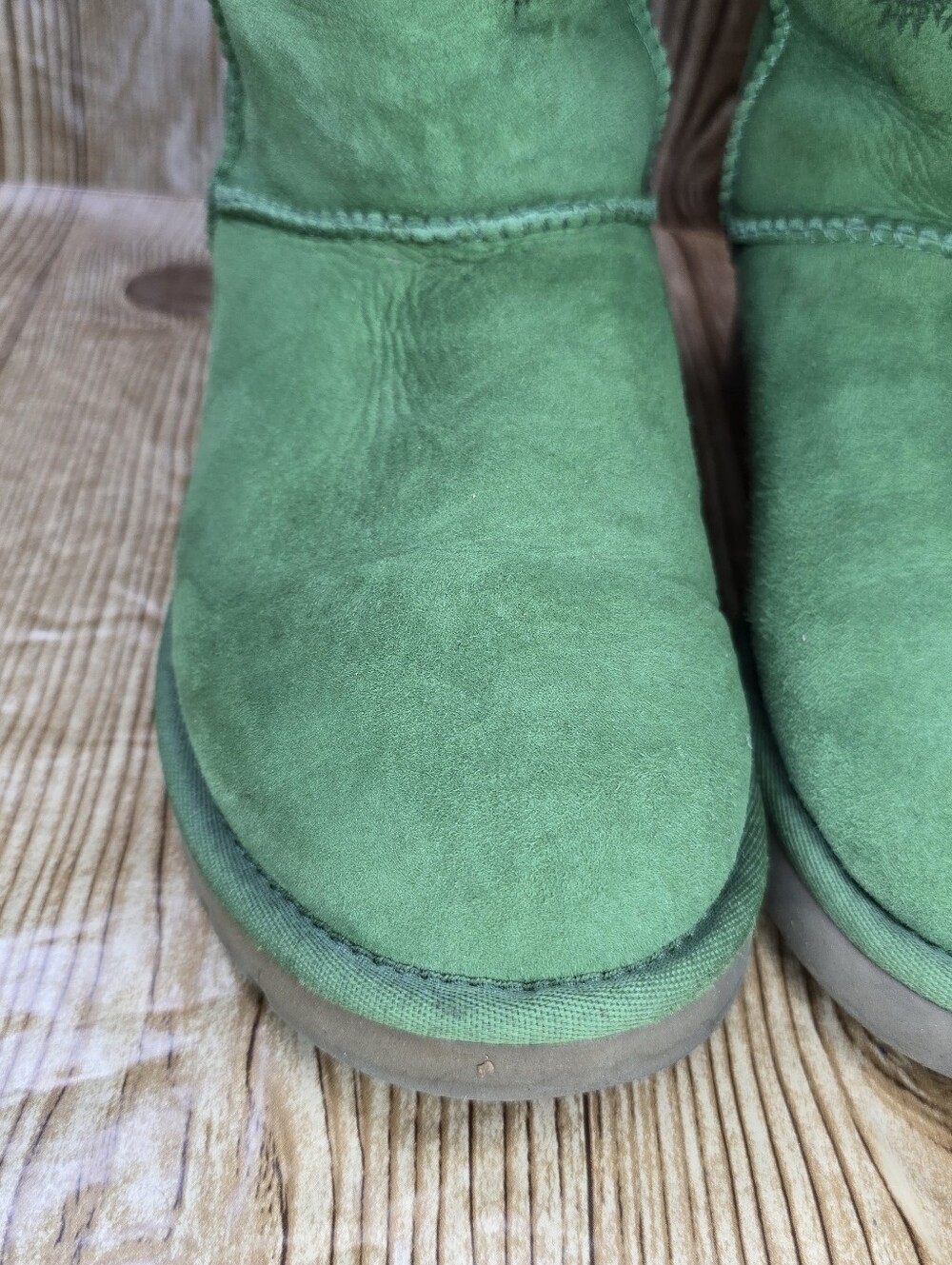 Women's UGG Green Suede Cozy Boots Size 7 - Picture 3 of 11